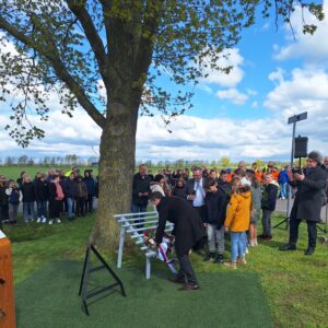 Leggen bloemstuk door René Miko
